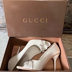 White Gucci peep toe heels